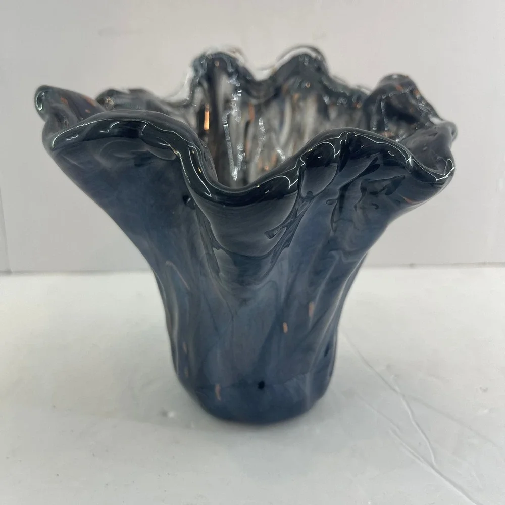 Vintage Murano Style Handkerchief Art Glass Vase Gray‎ Copper Fleck Ruffle